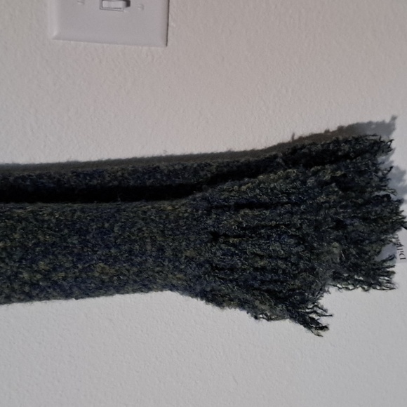Dillards Wool Blend Cozy Blue Textured Scarf - Picture 6 of 8